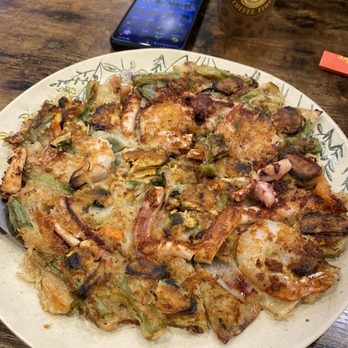 Jang Dok Dae - Seafood scallion pancake - Korean Near Me - Flushing, New York