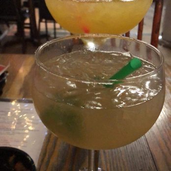 Memos Mexican Restaurant - Medium and Large Margs. Large is ridiculous! - Mexican Near Me - Springfield, Oregon