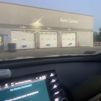 Walmart - Car service area - Grocery Near Me - Clinton, Maryland