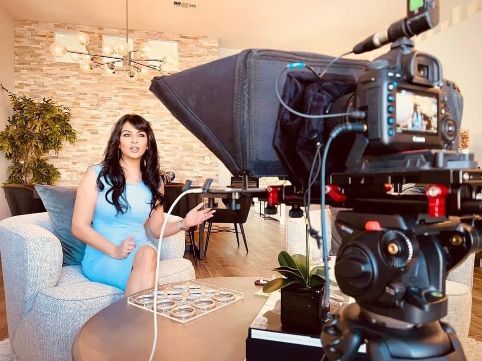 VANDANA BHALLA THE BHALLA GROUP AT SIGNATURE REAL ESTATE GROUP 43