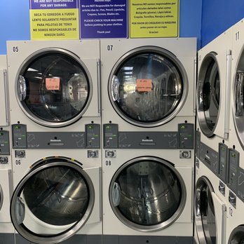 DCH Laundromat - Big dry machine！ - Laundromat Near Me - Woodside, New York