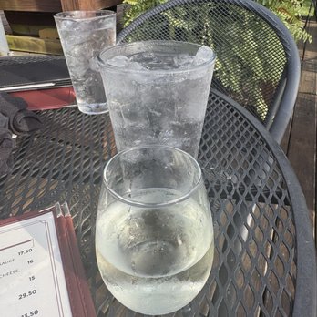 DeLullo's Trattoria - Moscato - Pizza Near Me - Cicero, Indiana