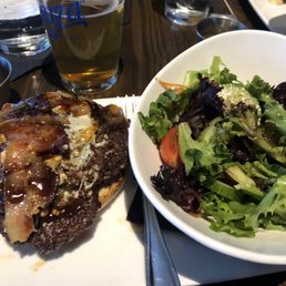 Bacon and Bleu Burger