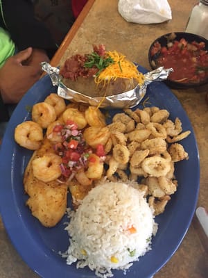 7 Mares Mexican Restaurant by null