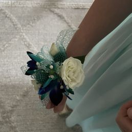 Corsage Corsage