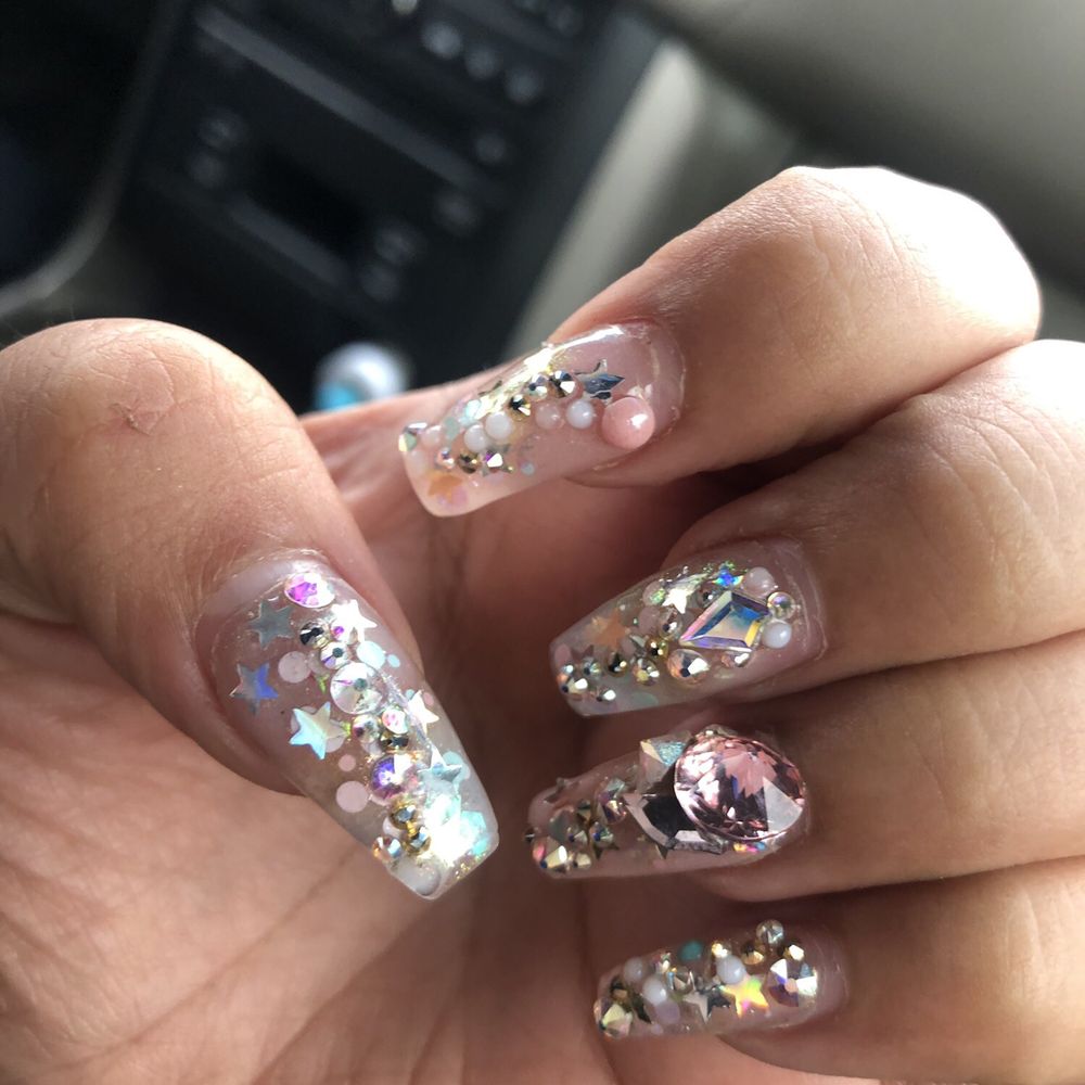 818nails - Nails after 4 weeks everything still on! - Nail Salons Near Me - Los Angeles, California