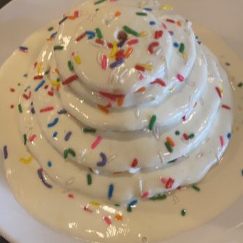 Madison Park Kitchen - Birthday pancakes - Breakfast & Brunch Near Me - Forest Park, Illinois