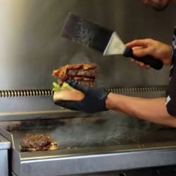 Orbär's Bbq Joint - Triple Big Beef Burger