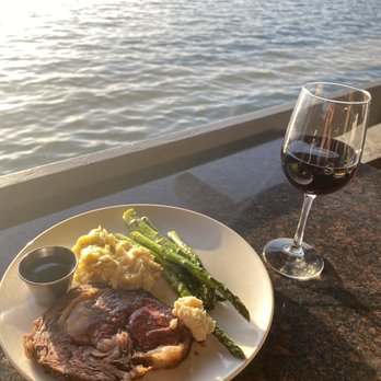 Skates On The Bay - Prime rib was fabulous! - Seafood Near Me - Berkeley, California