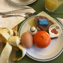 Antica Villa Graziella - A typical european breakfast is free!