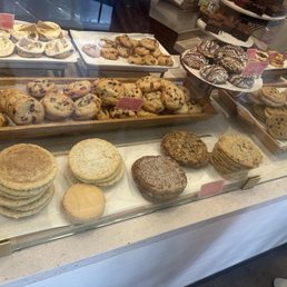Bourbon sandwich cookie in the far right , s'mores cookies and more .