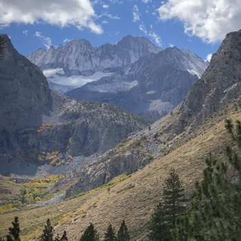 Big Pine Lakes - Hiking Near Me