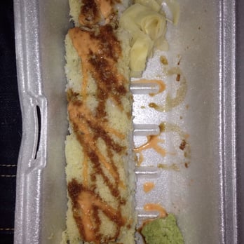 Poki Roll - Mexican roll: crab, avocado, Jalepenos & crunchy flakes - Japanese Near Me - Cypress, California