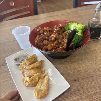 NoRa Asian Fresh - Asian Fusion Near Me - El Mirage, Arizona