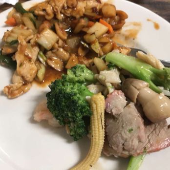 Wong's Kitchen - Cantonese Near Me - Arleta, California