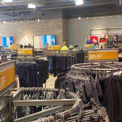 Adidas Outlet