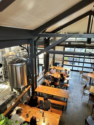 Side Gate Brewery & Beer Garden by null
