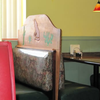 Coyote Rojo - Booth Decoration - Mexican Near Me - Groveland, Florida Coyote Rojo - Booth Decoration - Mexican Near Me - Groveland, Florida