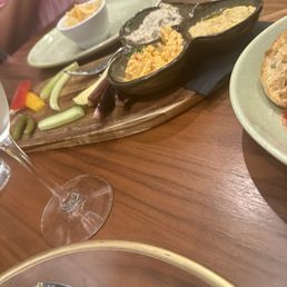 Dip Trio