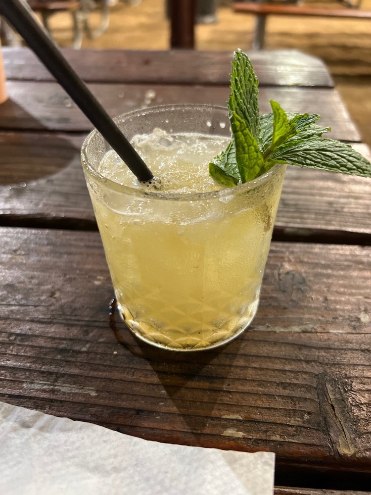 Social spots from Bar Nido