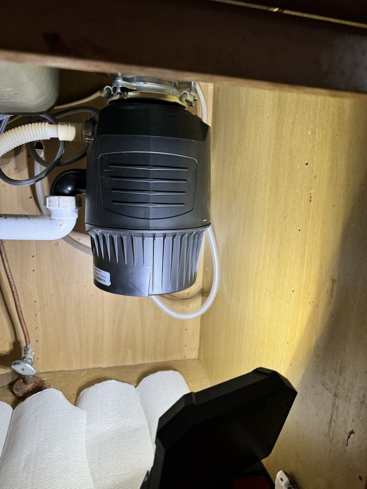 Slide of MRM Plumbing and Drains