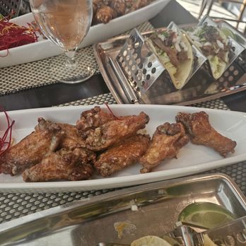 Orange Hill Restaurant - Happy Hour garlic parm wings, beef tacos - New American Near Me - Newburgh, New York