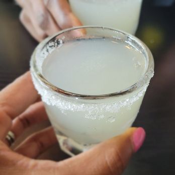 Blackwall Hitch - Lemon Drop Shots - New American Near Me - Baltimore, Maryland Blackwall Hitch - Lemon Drop Shots - New American Near Me - Baltimore, Maryland