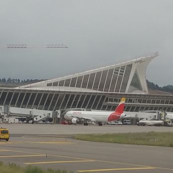 Aeropuerto de Bilbao - BIO - Bilbao airport (Spain) - Airports Near Me - Bilbao, BI Aeropuerto de Bilbao - BIO - Bilbao airport (Spain) - Airports Near Me - Bilbao, BI