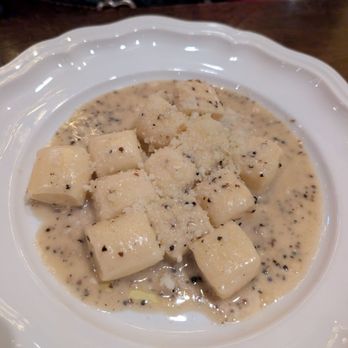 Alla Vita - Italian Near Me - Chicago, Illinois
