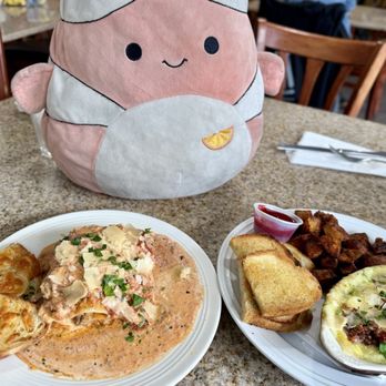 Salmon Creek Cafe - Breakfast & Brunch Near Me - Burien, Washington Salmon Creek Cafe - Breakfast & Brunch Near Me - Burien, Washington