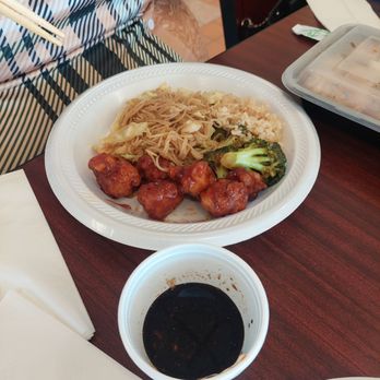 Happy Garden - My wife's plate of food 9-14-25 - Chinese Near Me - Albuquerque, New Mexico