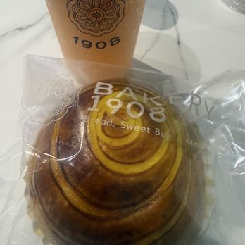 Bakery 1908 - Coffee Roll - Bakeries Near Me - Orlando, Florida