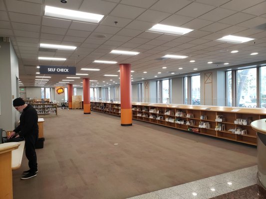 Sacramento Central Public Library by null