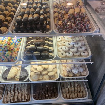 Spiga Bakery - Bakeries Near Me - Bellmore, New York
