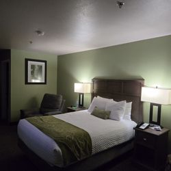 Pacific Inn Motel