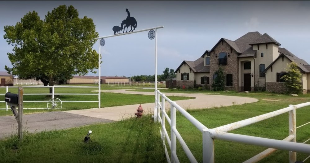 Diamond H Ranch - equestrian in Piedmont, OK
