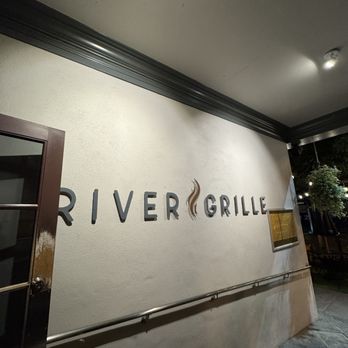 River Grille - Vibs - New American Near Me - Easton, Pennsylvania