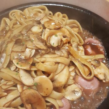 Petit Potato - Fettuccine with duck - Taiwanese Near Me - Toronto, Ontario Petit Potato - Fettuccine with duck - Taiwanese Near Me - Toronto, Ontario