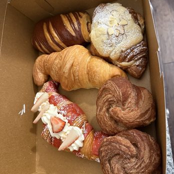 Miss Cruffin - Bakeries Near Me - Jacksonville, Florida Miss Cruffin - Bakeries Near Me - Jacksonville, Florida