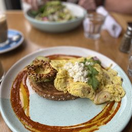 Soft Chili Scramble W/ Avocado