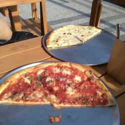 Fresh Point PIZZA