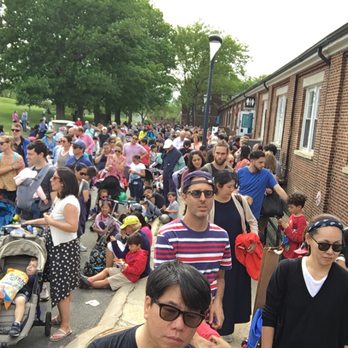 Governors Island Ferry - Shame on you. 45 minutes waiting and still not moving. Insane. - Ferries Near Me - New York, New York