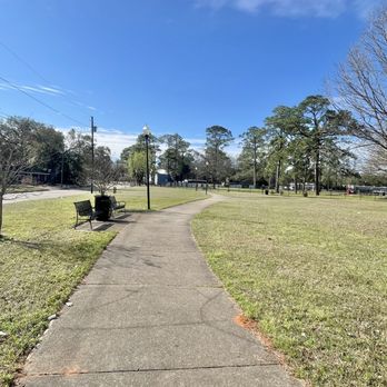 Public Safety Memorial Park - Walkway - Skate Parks Near Me - Mobile, Alabama Public Safety Memorial Park - Walkway - Skate Parks Near Me - Mobile, Alabama