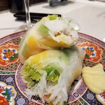 Little Purse - Mango crab summer roll - Dim Sum Near Me - Newark, New Jersey