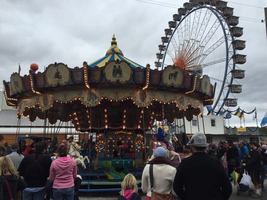 Oide Wiesn by null