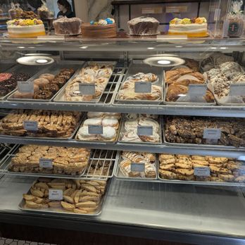Isgro Pastries - Pastries - Bakeries Near Me - Philadelphia, Pennsylvania Isgro Pastries - Pastries - Bakeries Near Me - Philadelphia, Pennsylvania