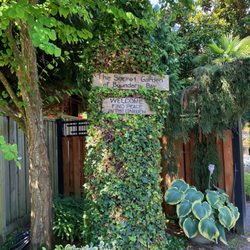 The Secret Garden - The entrance to the garden.