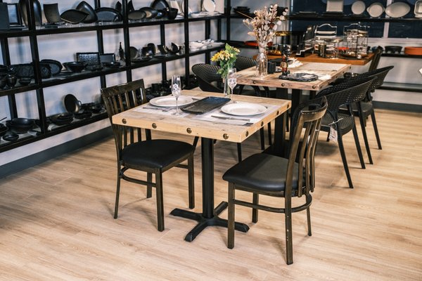 Econ World Trading by null