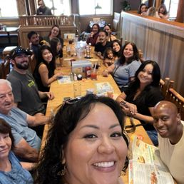 Large group & I called 30min before cuz Oggis cancelled us. Ty Islands