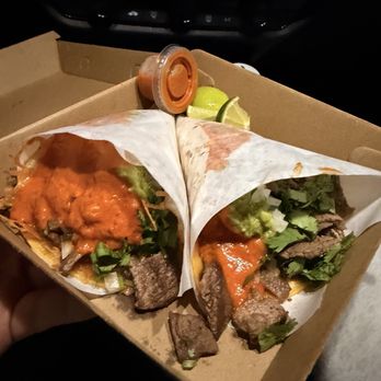 Taco N'Madre - Food Trucks Near Me - San Francisco, California
